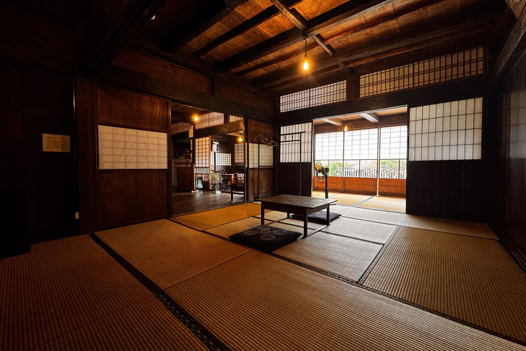 150年の時を刻む本物の古民家